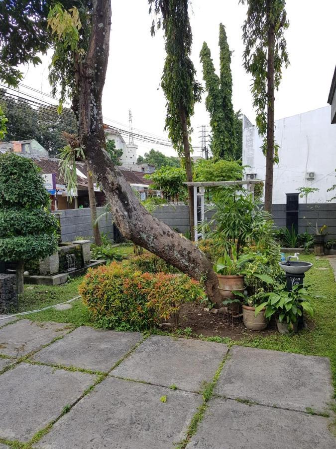 Guest house Embe Pitoe Syariah Gejayan Mitra Reddoorz 2*