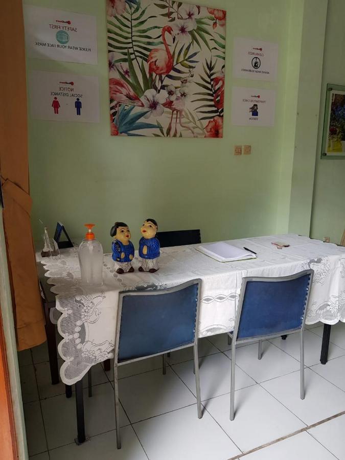 Embe Pitoe Syariah Gejayan Mitra Reddoorz Yogyakarta